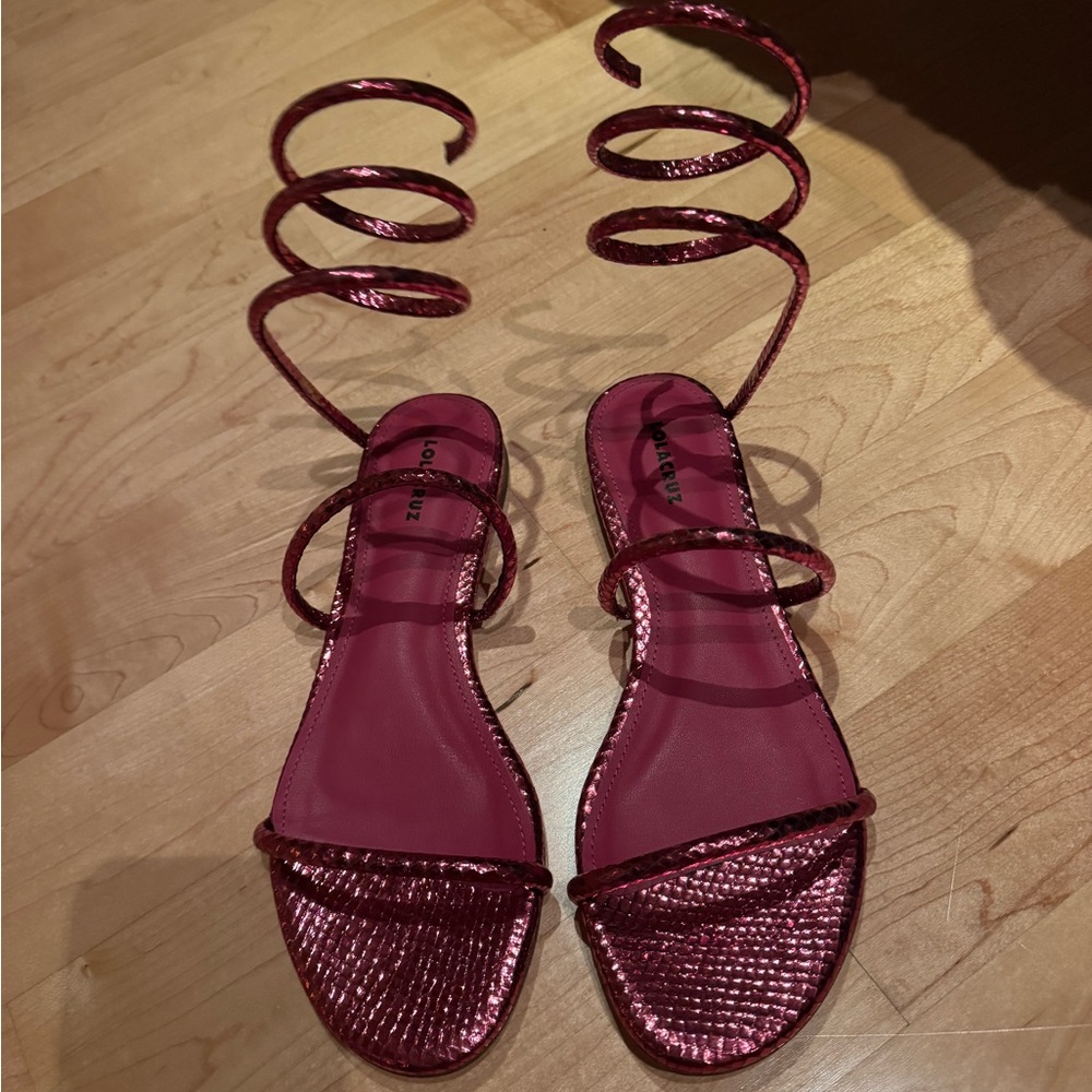 Lola Cruz Metallic Pink Spiral Sandals
